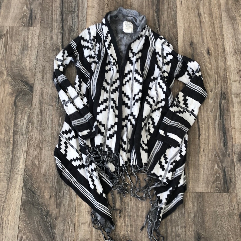 Women’s Billabong open sweater sz Sm